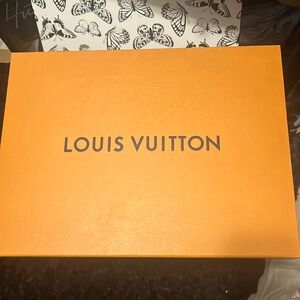 Louis Vuitton box